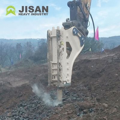 Búa phá đá thủy lực với áp suất vận hành 160-180kg/cm2, lưu lượng dầu 150-190l/phút và tốc độ va đập 350-500bpm cho máy đào